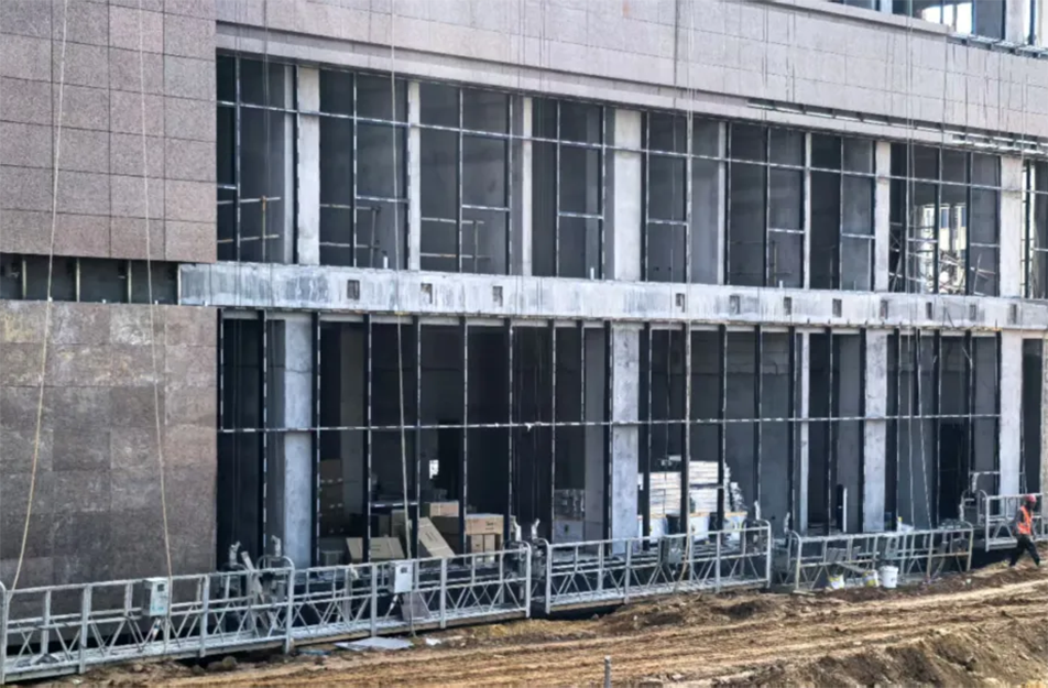 南昌市政建設集團有限公司緊急開展強對流天氣專項安全檢查，全面排查設備加固、用電安全、排水防澇及應急物資，筑牢極端天氣施工安全防線