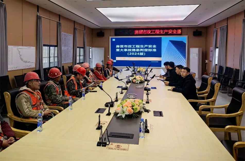 高處作業(yè)安全培訓｜腳手架搭設、防墜落措施與事故警示教育
